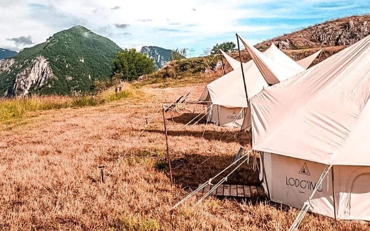 Lodg'Ing Secret Camp Ariege Hotel Lordat Luaran gambar