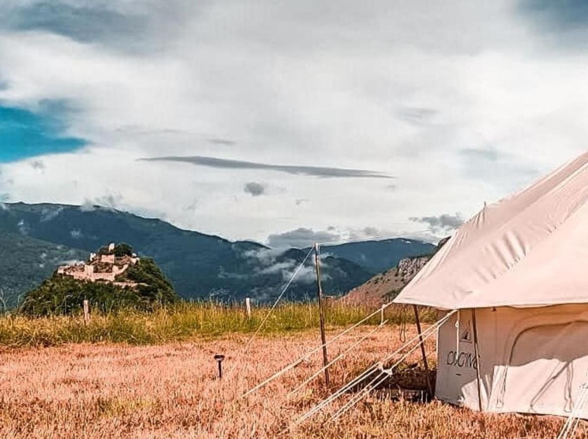Lodg'Ing Secret Camp Ariege Hotel Lordat Luaran gambar